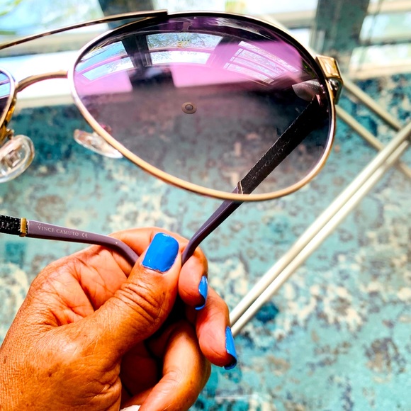 ✨Vince Camuto✨Silver & Gray Aviator Sunglasses (VC596; 165 mm) W/Gray Logo Case - Picture 8 of 15